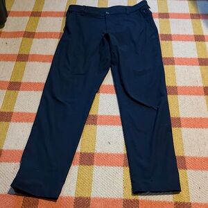 Men’s Lululemon ABC Classic Fit Trouser